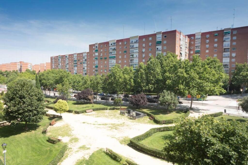 Las Retamas, Alcorcón Extérieur photo